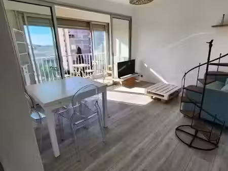 location appartement 1 pièce 42 m² à la garde (83130)  750 €