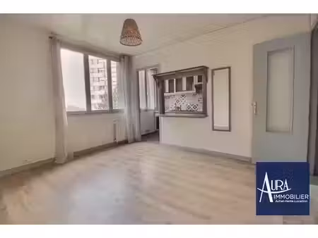 location appartement 2 pièces 44.54 m² à les lilas (93260)  1 115 €