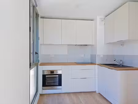 appartement t2 récent - nantes nord