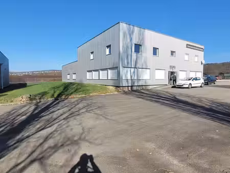 vente local d’activités roche lez beaupre 25220 868m²