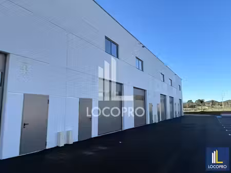 location bureaux la motte 83920 136m² à 544m²