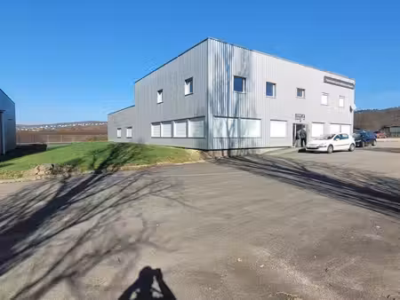 vente local d’activités roche lez beaupre 25220 868m²