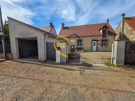 maison 70 m²  2 chambres  terrain 1200 m² à bessay-sur-allier