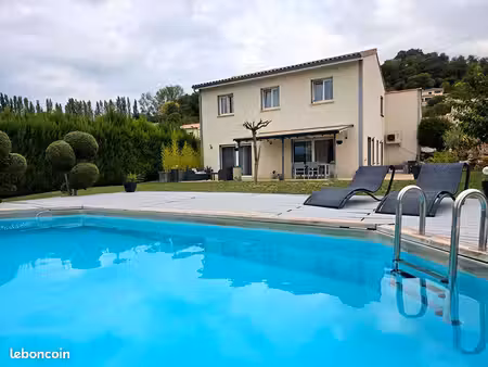 maison 6 pièces 169 m²