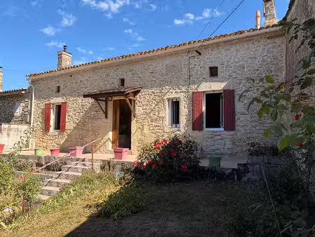 charmante maison en pierre du xixe siècle