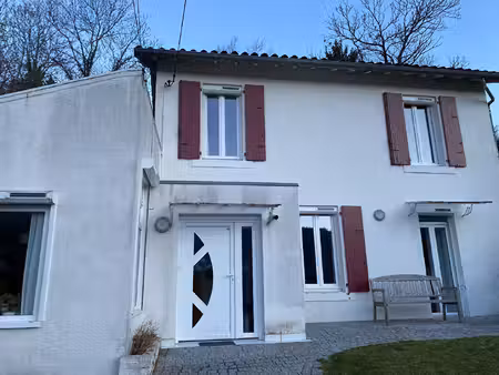 royat maison centre ville jardin parkings