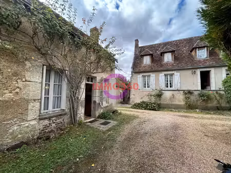 propriété de caractère avec plusieurs maisons idéale investi