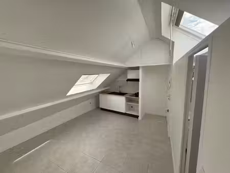 appartement a louer 1045€ centre ville de nanterre