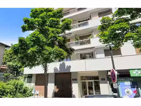 location appartement 1 pièce-saint priest village