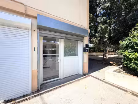 local professionnel - aix en provence - pont de l'arc
