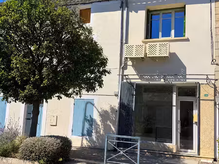 local commercial de 19 63 m² environ climatisé en centre-ville