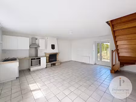maison lassy 4 pièce(s) 100 m2
