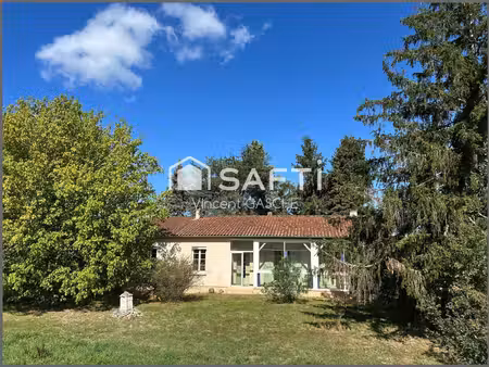 maison 4 chbres + dépendances et hangars agricoles