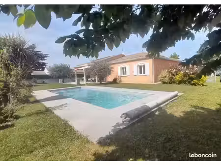 villa plain pied 4/5 chambres piscine sur grand terrain