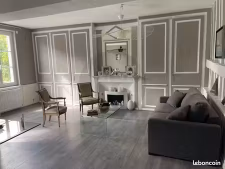 appartement 3 pièces 128 m²