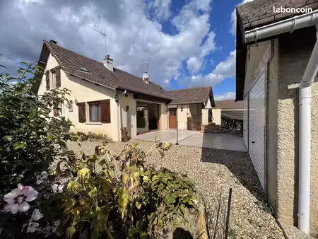 maison 4 pièces 107 m²