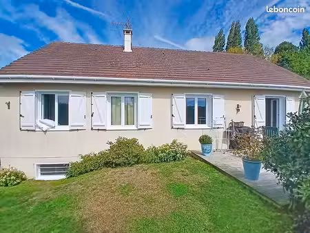 pavillon 4 pièces 101 m²