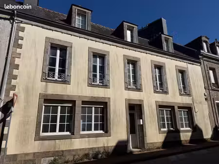 maison 5 pièces 140 m²