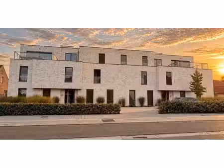 penthouse à louer à munsterbilzen pour € 880 avec 2 chambres à coucher