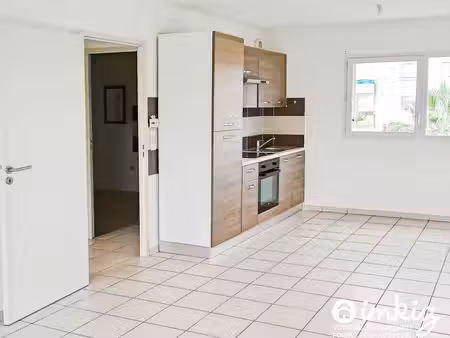 appartement t2- vertefeuille - terrasse et parking
