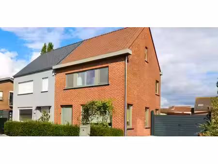 maison à louer à maldegem pour € 1.100 avec 4 chambres à coucher