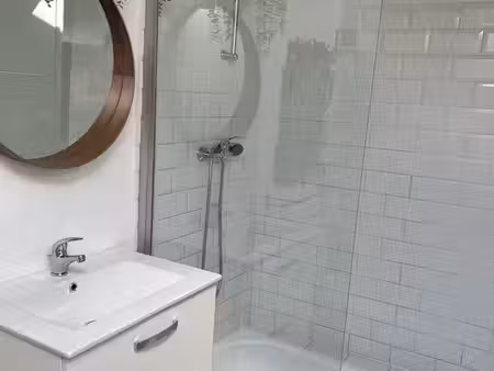 loue studio meublé
