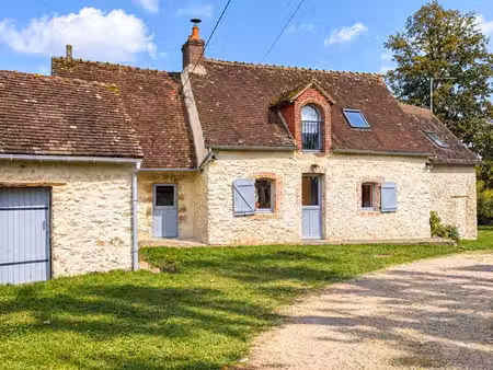longère meublée 101 m² – 3 chambres – jardin 786 m² – calme