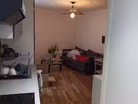 appartement 3 pièces 44 m²