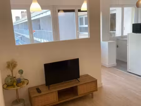 studio meublé 28m2