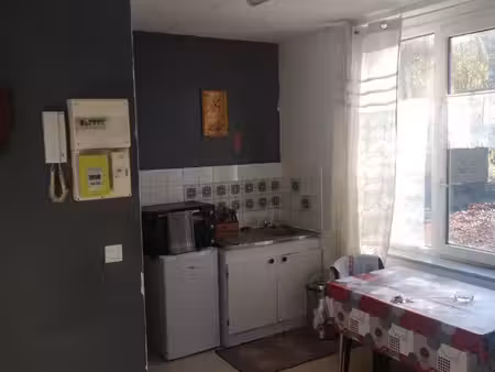 chambre meublée