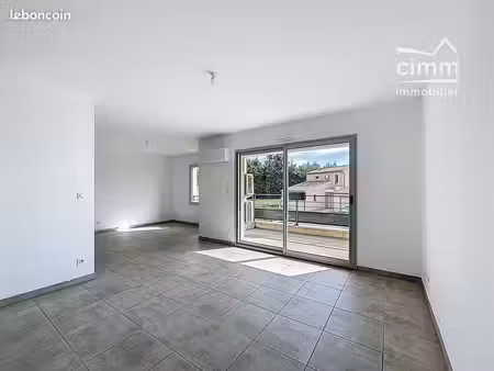 appartement 3 pièces 78 m²