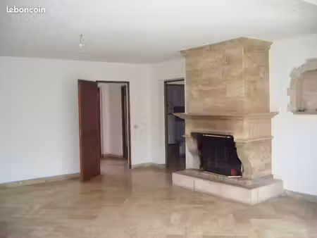 f3 de 106 m² en rez de jardin (300 m²) avec vue sur le loing
