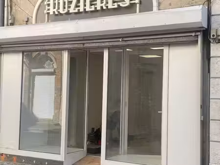 local commercial neuf -centre-ville-climatisé-pmr