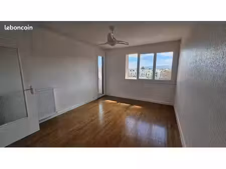 appartement 3 pièces 53 m²