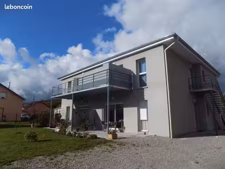 appartement 3 pièces 80 m²