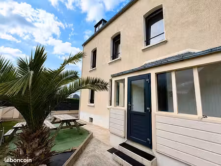 maison de ville 7 pièces 126 m²