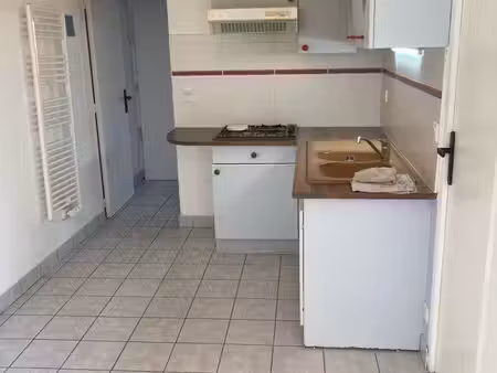 location à l année