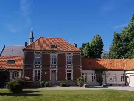 maison 10 pièces 230 m²