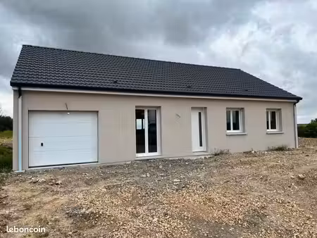 location maison plein pied 3 chambres