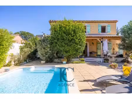 maison de luxe à vendre dans le quartier plan de la mer-fregate-rampale-alon