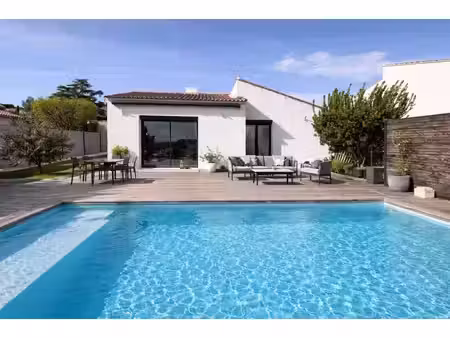 maison de luxe à vendre dans le quartier la bastide bertin