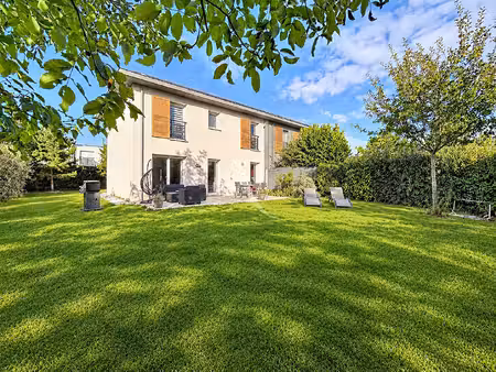 maison située à claye souilly - construction 2017 - 4 chambres - jardin de 450 m2 - garage