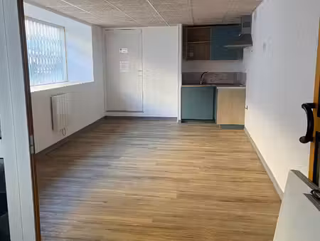 local commercial 57m² migné-auxances