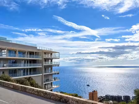 location appartement 4 pièces 102.43 m² à beausoleil (06240)  4 000 €