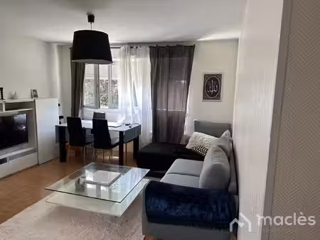 dugny (93440) appartement 4 pièces de 75 5 m2 (76m2 lois car