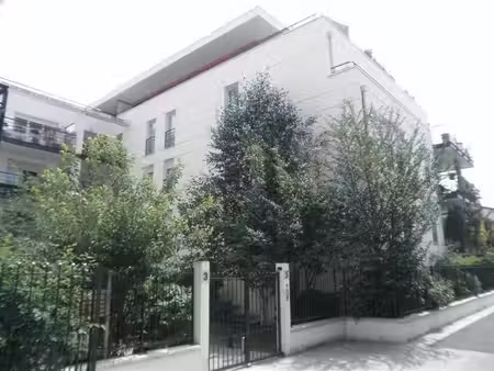 t2 - 69009