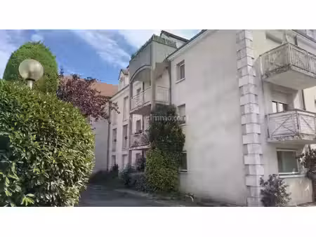 location appartement 3 pièces 41 m2 à saint-fargeau-ponthierry