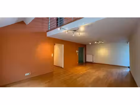 appartement à louer à tournai pour € 1.100 avec 2 chambres à coucher