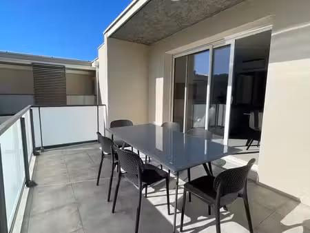 appartement t2 bis neuf de 53m2 avec terrasse et 2 parkings