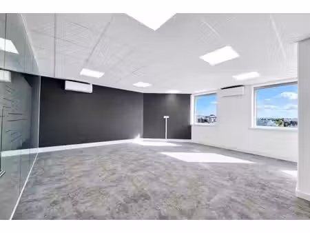 location bureaux 290m²